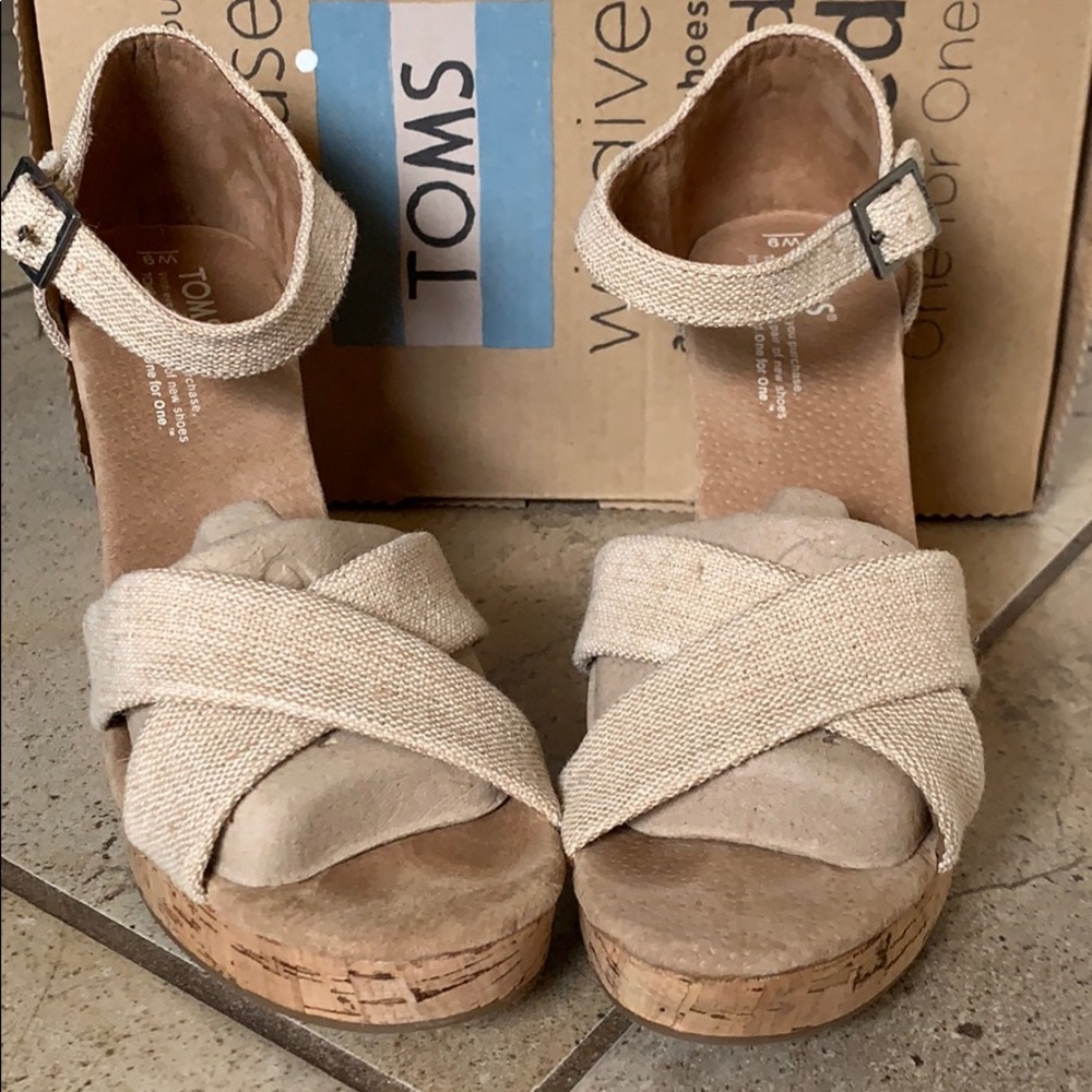 Toms Wedges